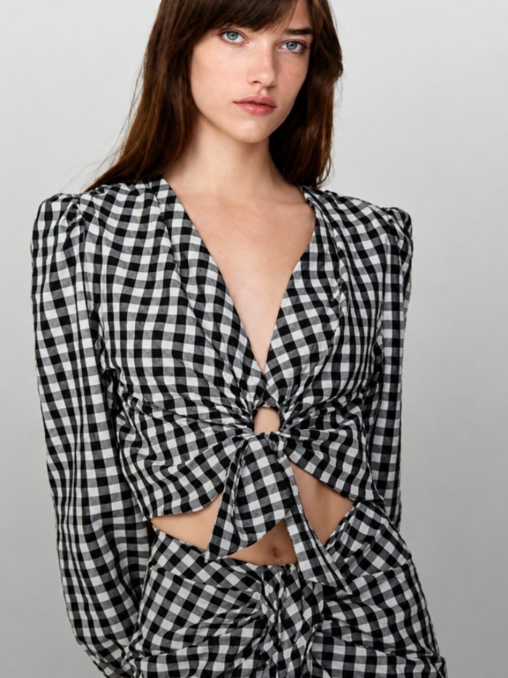 ZARA NWT Black and White Gingham Crop Top Size Medium
